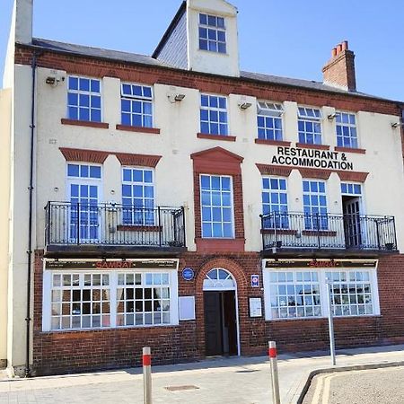 Londonderrys Bar And Accommodation Seaham Exterior foto